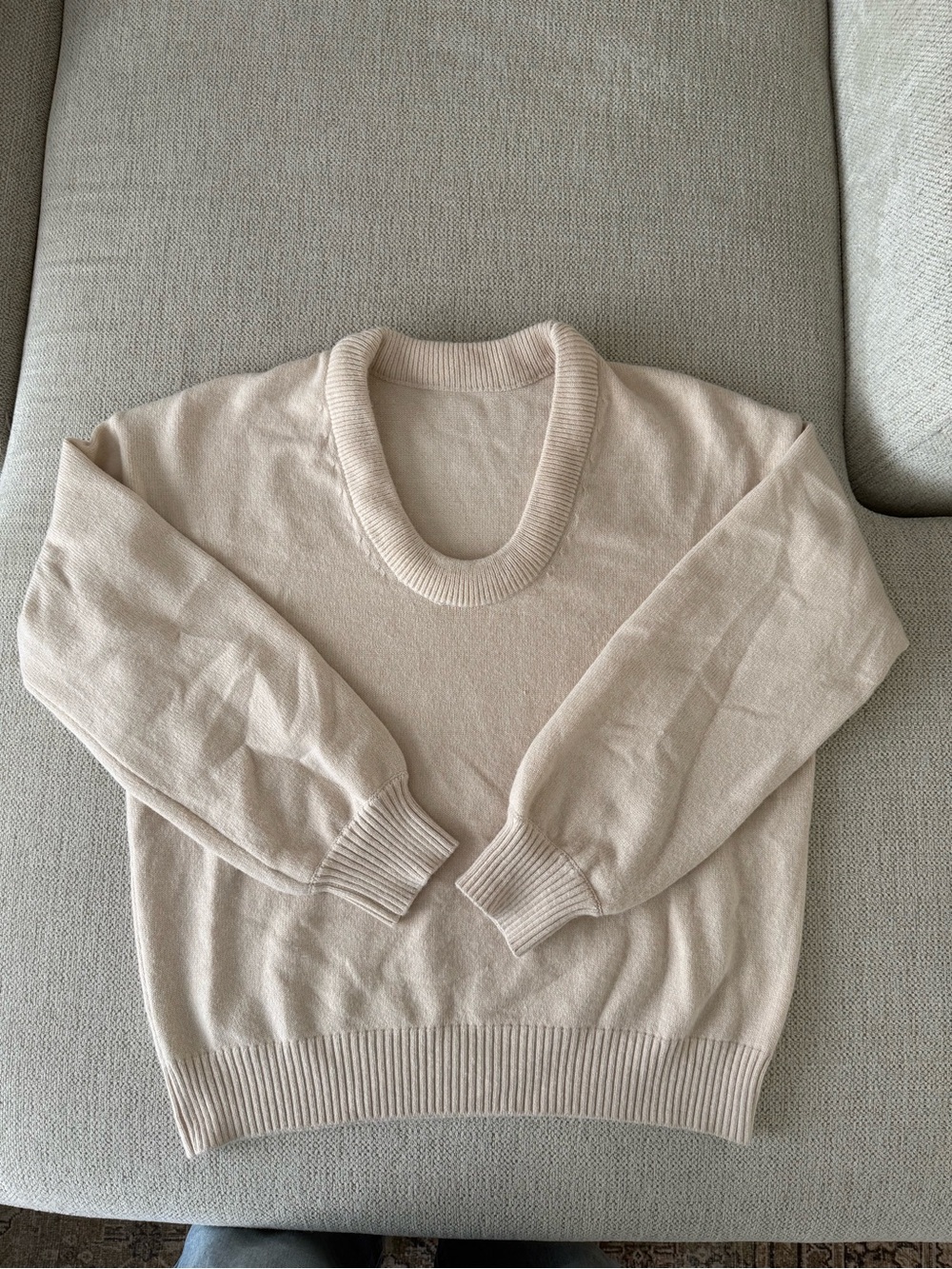 Women's Scoop Neck Sweater in Soft Cream